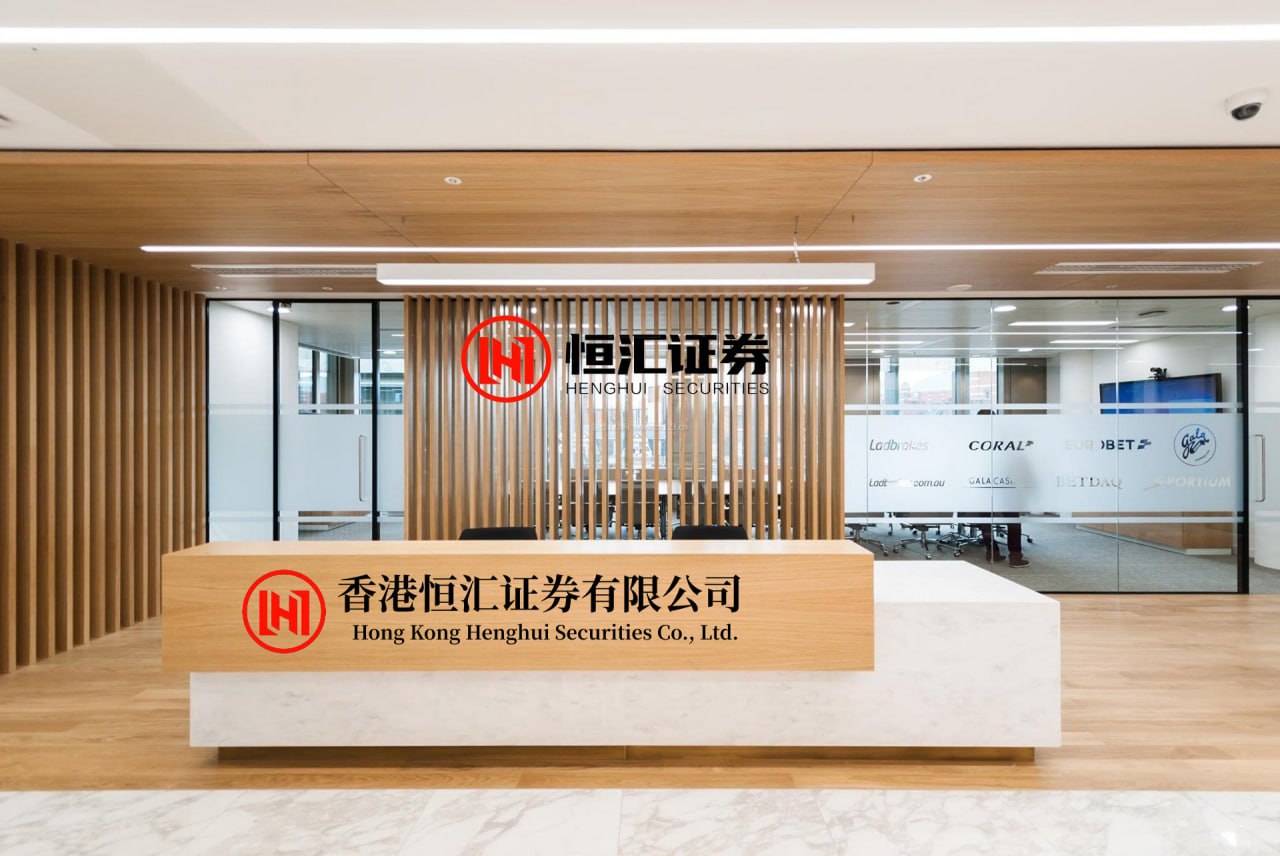 长富资本 “小摊老板的影响力能有多大...？”哈哈哈强者从不抱怨大环境！
